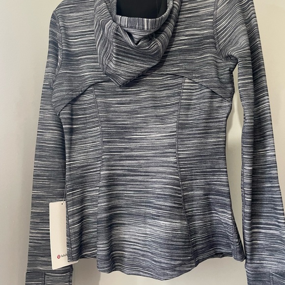 Lululemon Define Jacket - Picture 5 of 6